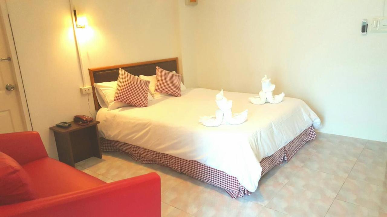 Phuket Hotel De Ratt מראה חיצוני תמונה