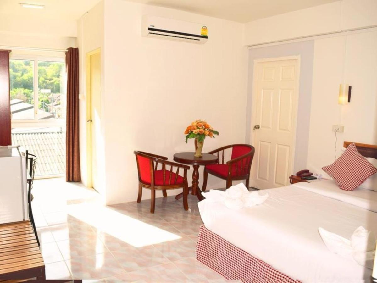 Phuket Hotel De Ratt מראה חיצוני תמונה