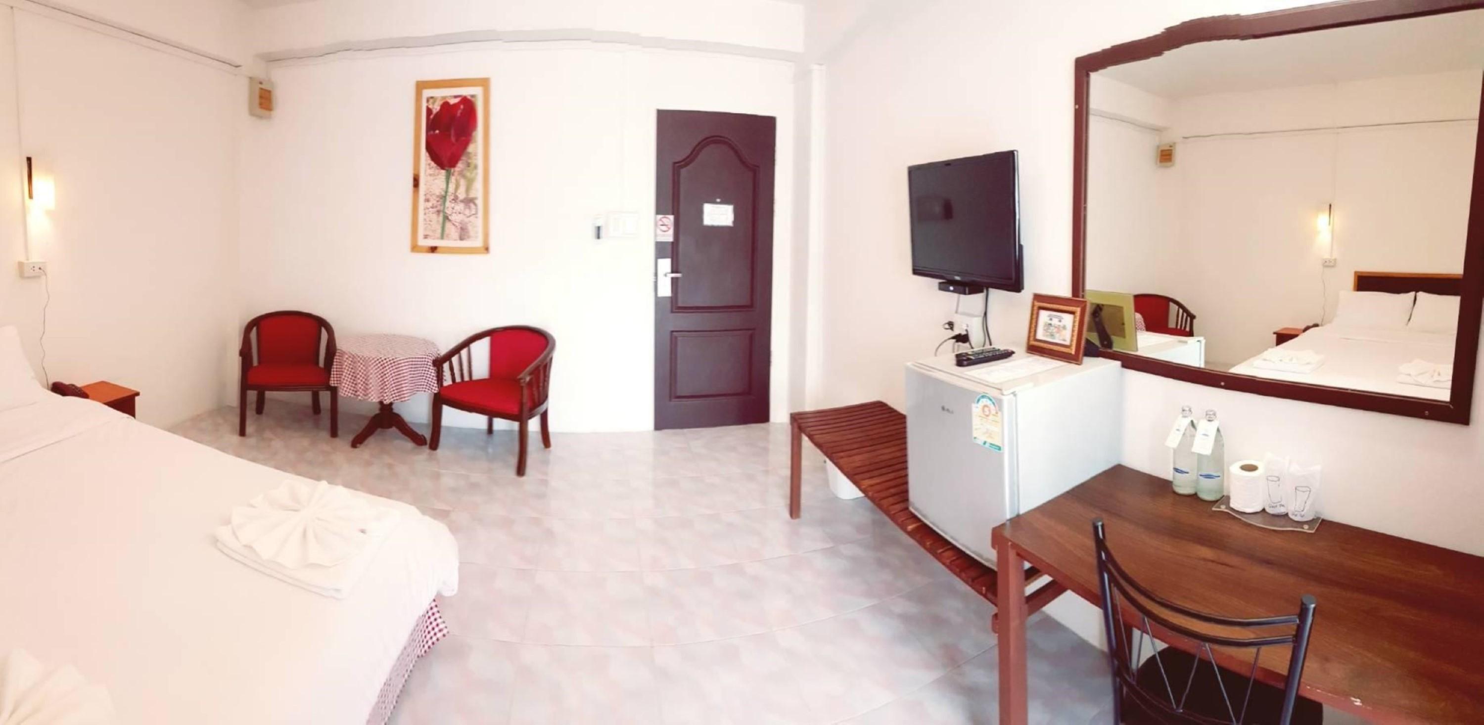 Phuket Hotel De Ratt מראה חיצוני תמונה