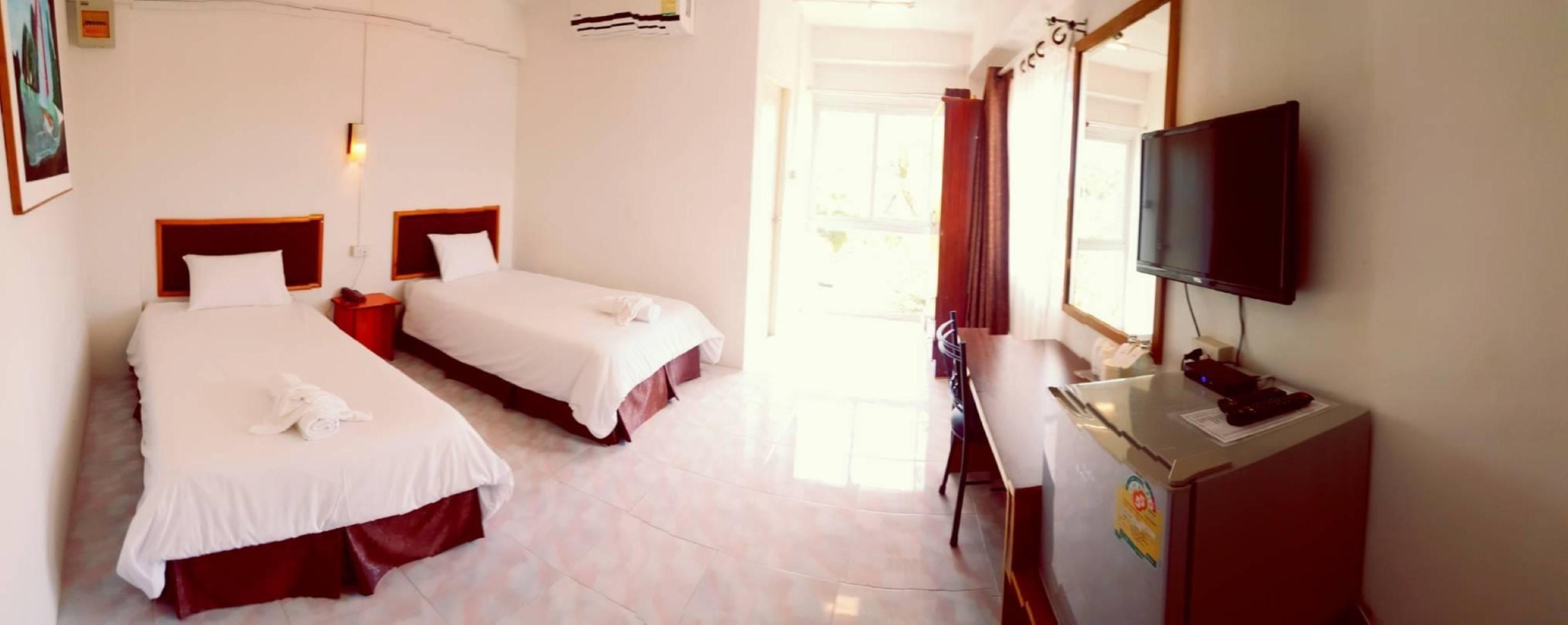 Phuket Hotel De Ratt מראה חיצוני תמונה